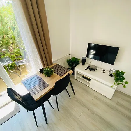 04 Nad Morzem Z Ogrodem - Grzybowo, Kolobrzeg - Nadmorska 26 *